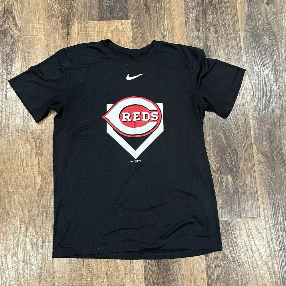 DriFit Cincinnati Reds MLB Nike Baseball Black T-shirt Size M